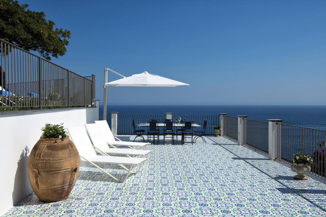 Amore Rentals - Palazzo Della Storia Amalfi Zewnętrze zdjęcie