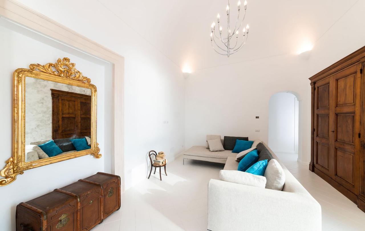 Amore Rentals - Palazzo Della Storia Amalfi Zewnętrze zdjęcie
