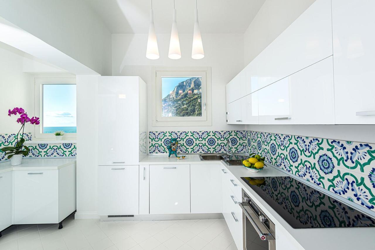 Amore Rentals - Palazzo Della Storia Amalfi Zewnętrze zdjęcie